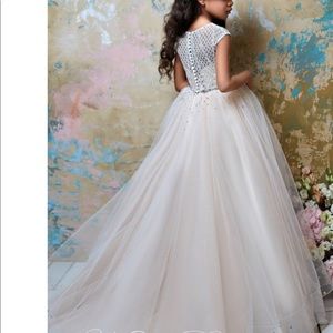 girls gown white with champagne lots of details!!!
